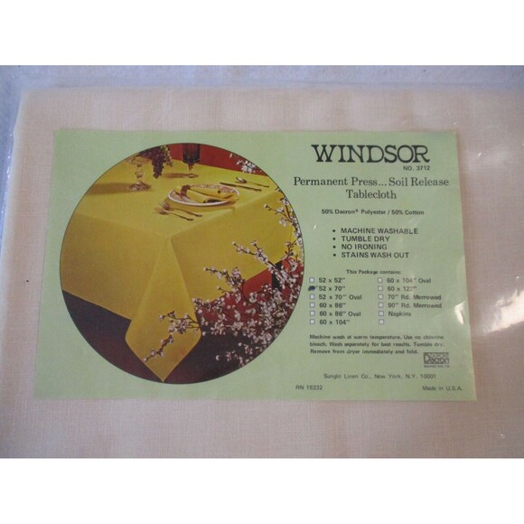 Vintage Windsor Holiday Tablecloth by Sunglo Linen Co. 52 x 70 NOS - Picture 2 of 6